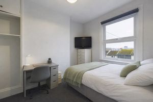 Photo 14- click for photo gallery